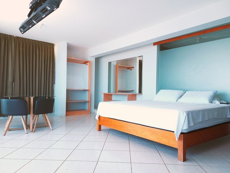 Hotel Puerto Del Sol