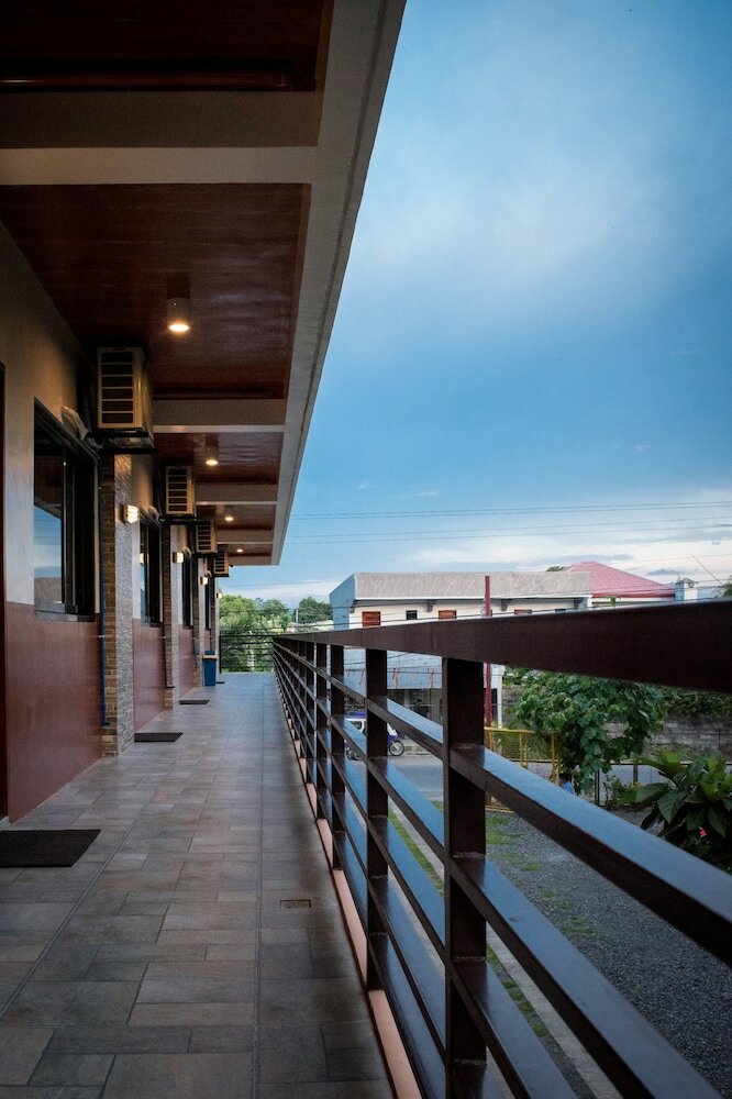 Dreamland Residences Hotel