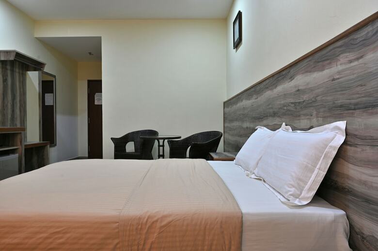 Cenang View Hotel