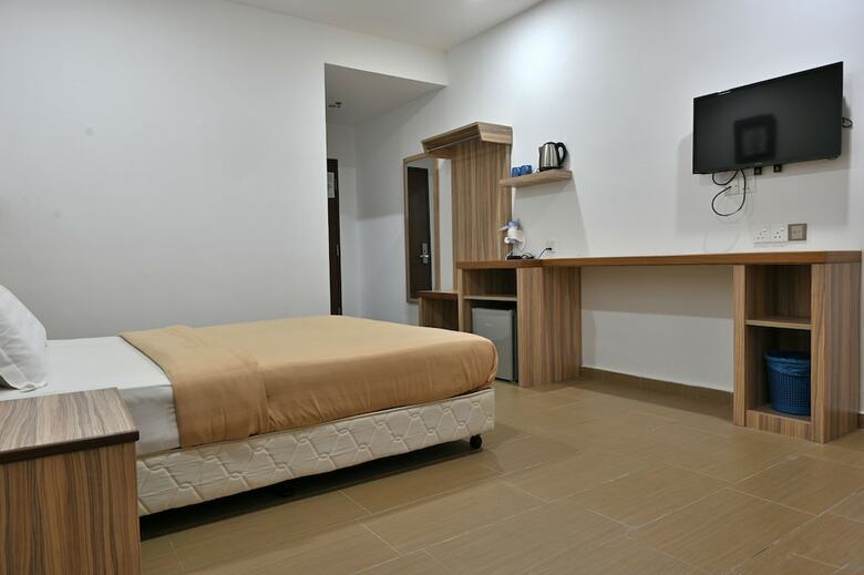 Cenang View Hotel