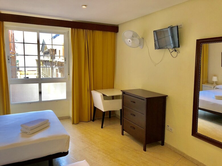Hostal Arriaza