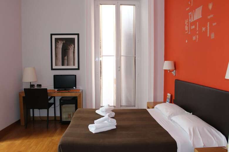 Bed & Breakfast Ferrari Home