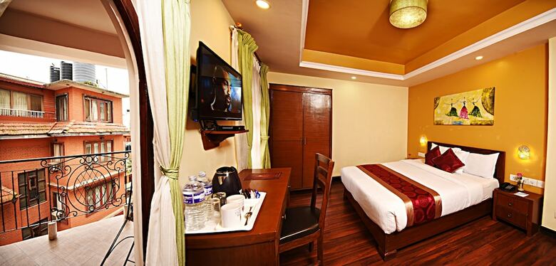 Dom Himalaya Hotel