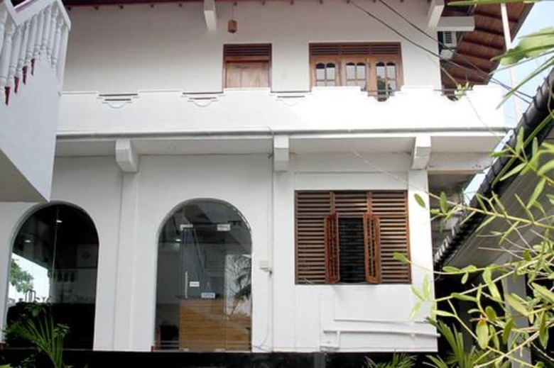 Hotel Happy Night & Restaurant
