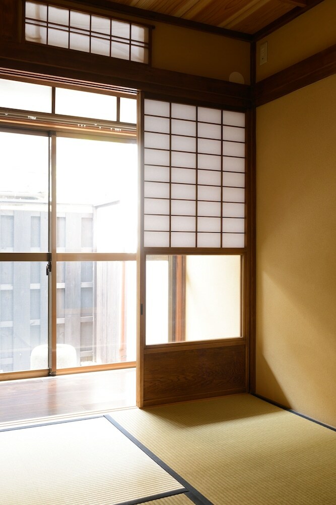 Shiki Homes Yuki
