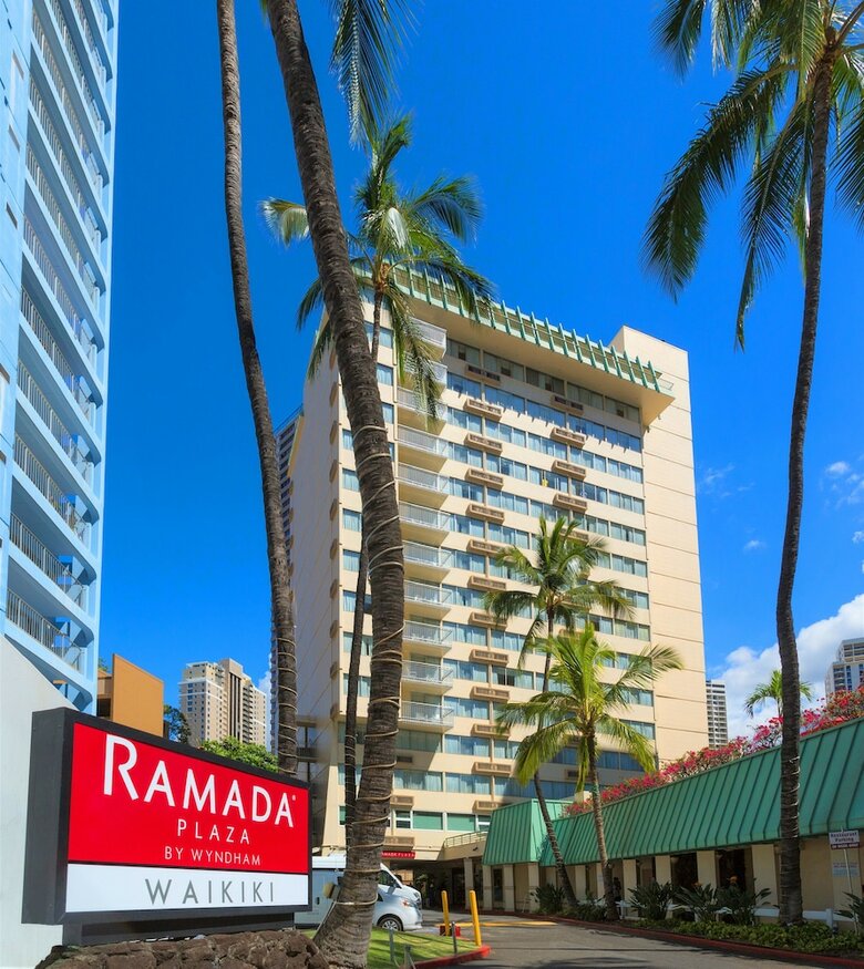 Hotel Ramada Plaza By Wyndham Waikiki