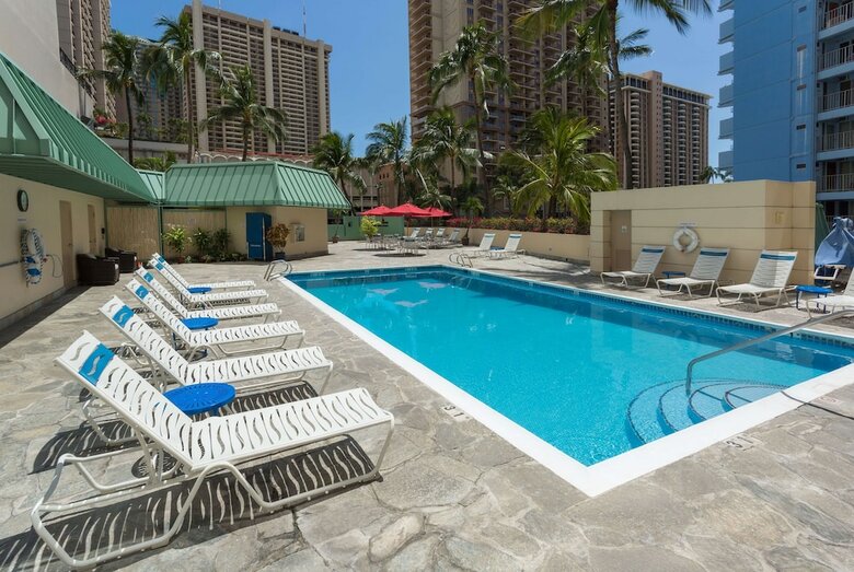 Hotel Ramada Plaza By Wyndham Waikiki