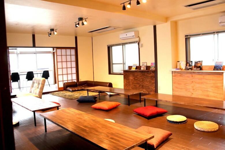 Hostal Funtoco Backpackers Namba - Hostel
