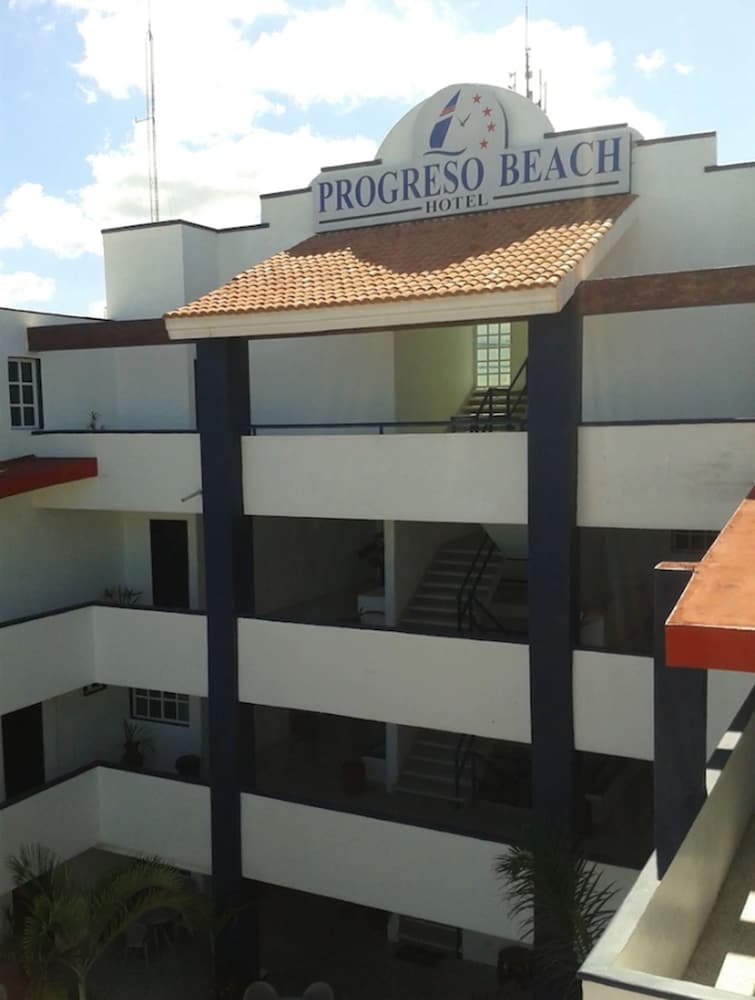 Progreso Beach Hotel