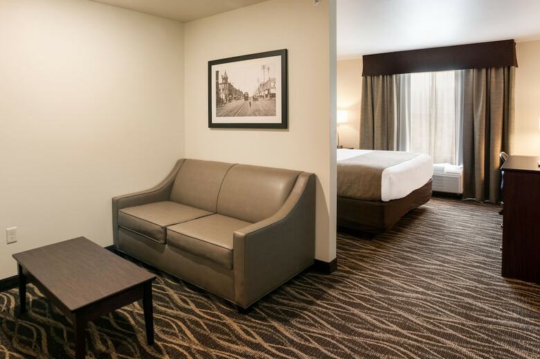 Cobblestone Hotel & Suites ? Stevens Point