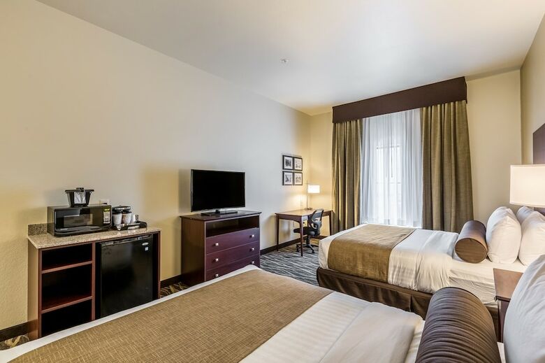 Cobblestone Hotel & Suites ? Stevens Point