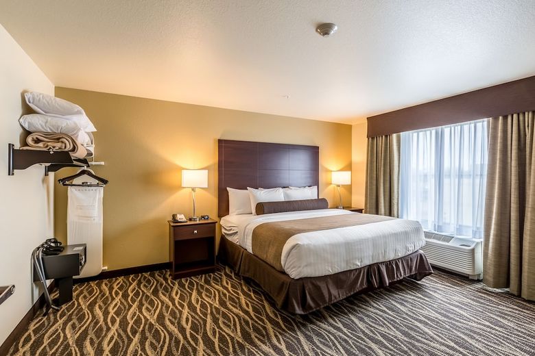 Cobblestone Hotel & Suites ? Stevens Point