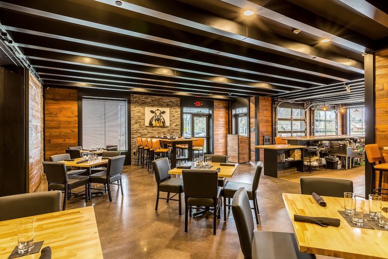 Cobblestone Hotel & Suites ? Stevens Point