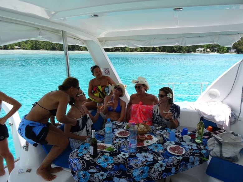 Tahiti Sail And Dive