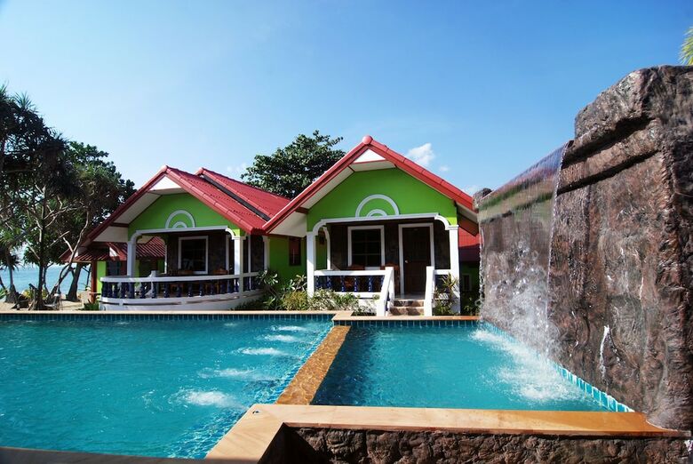 Hotel Lanta Nature Beach Resort