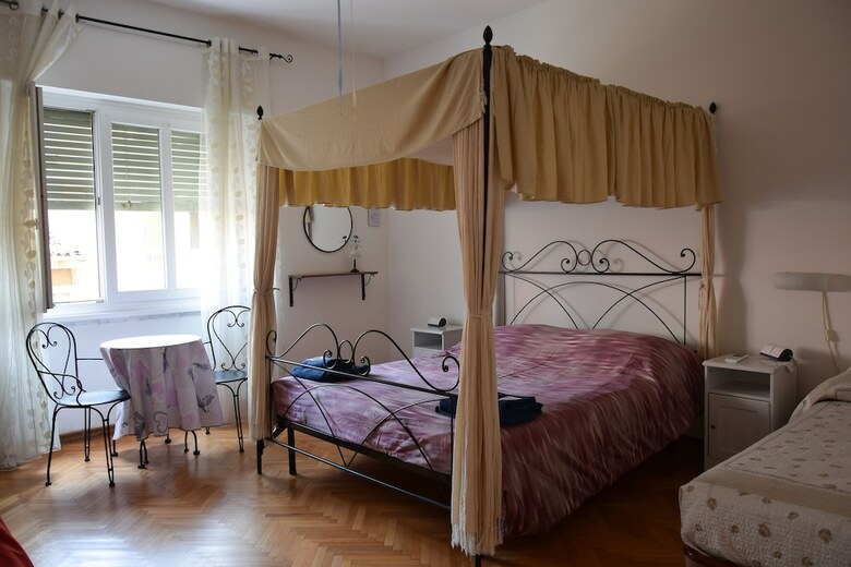 B&B Re Lear