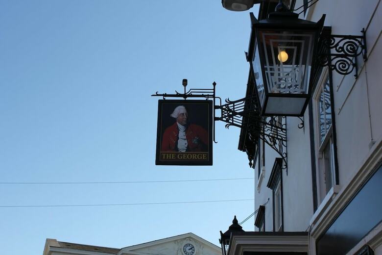 George Hotel