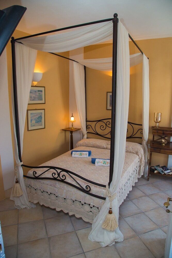 Lydia Luxury Villa