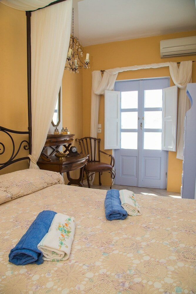 Lydia Luxury Villa