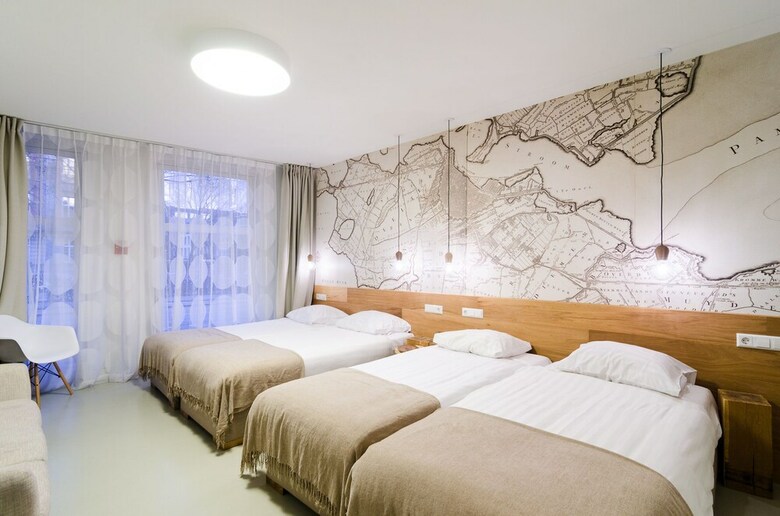 Marnix Apartments