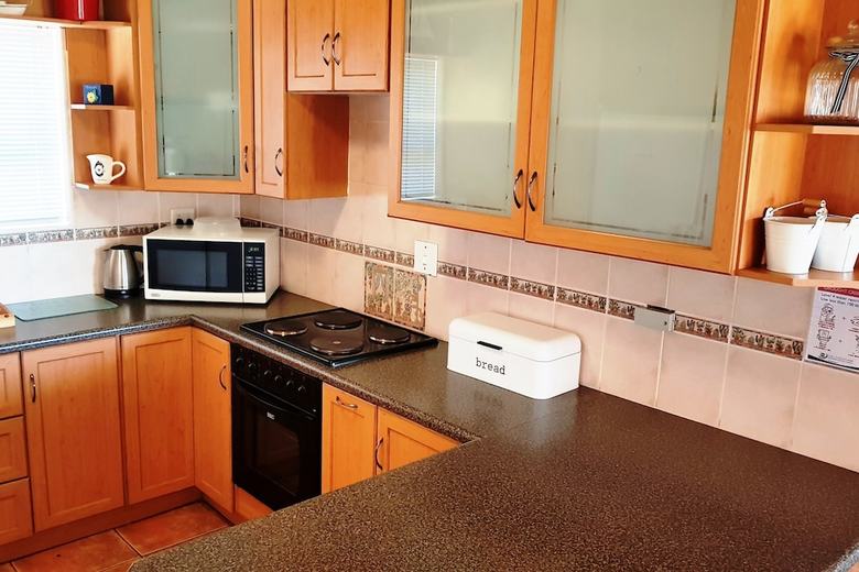 6 Fairway 2 Self Catering