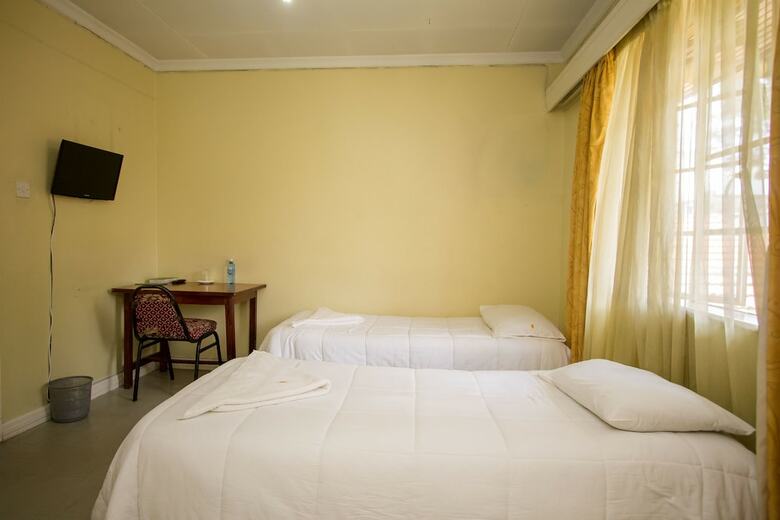 Hotel Jumuia Guest House Nakuru