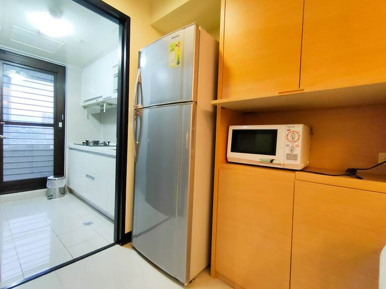 Q Square Apartment