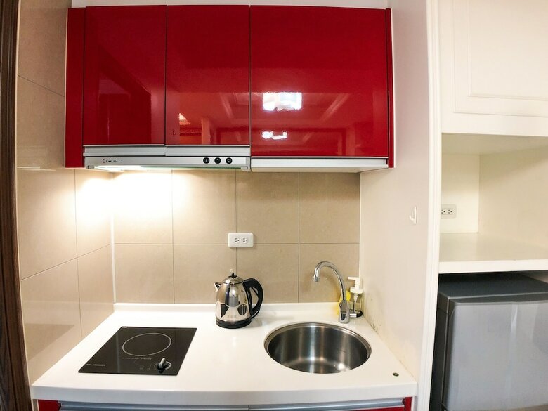 Q Square Apartment