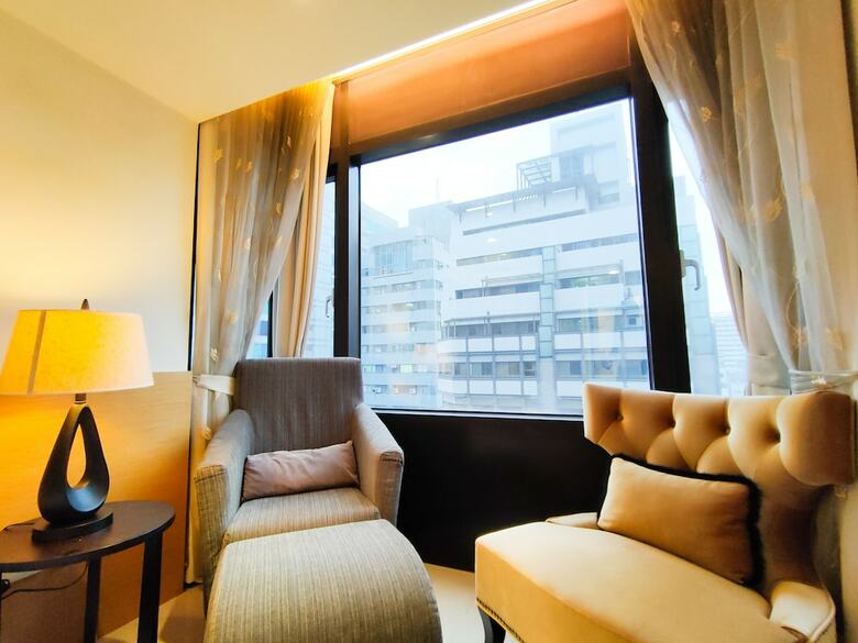 Q Square Apartment