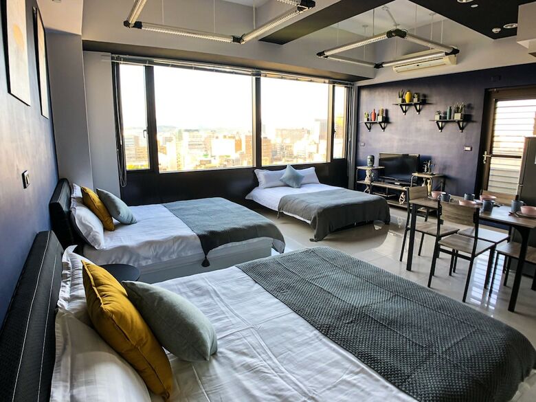 Q Square Apartment