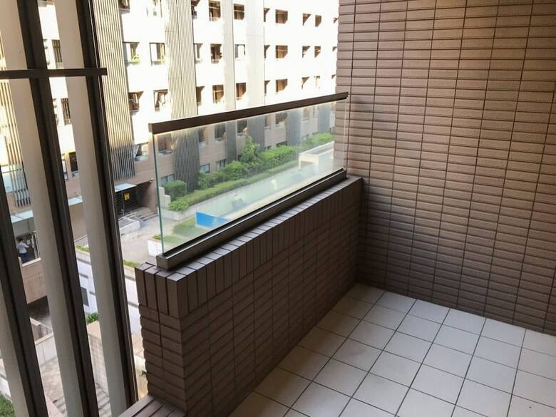 Q Square Apartment