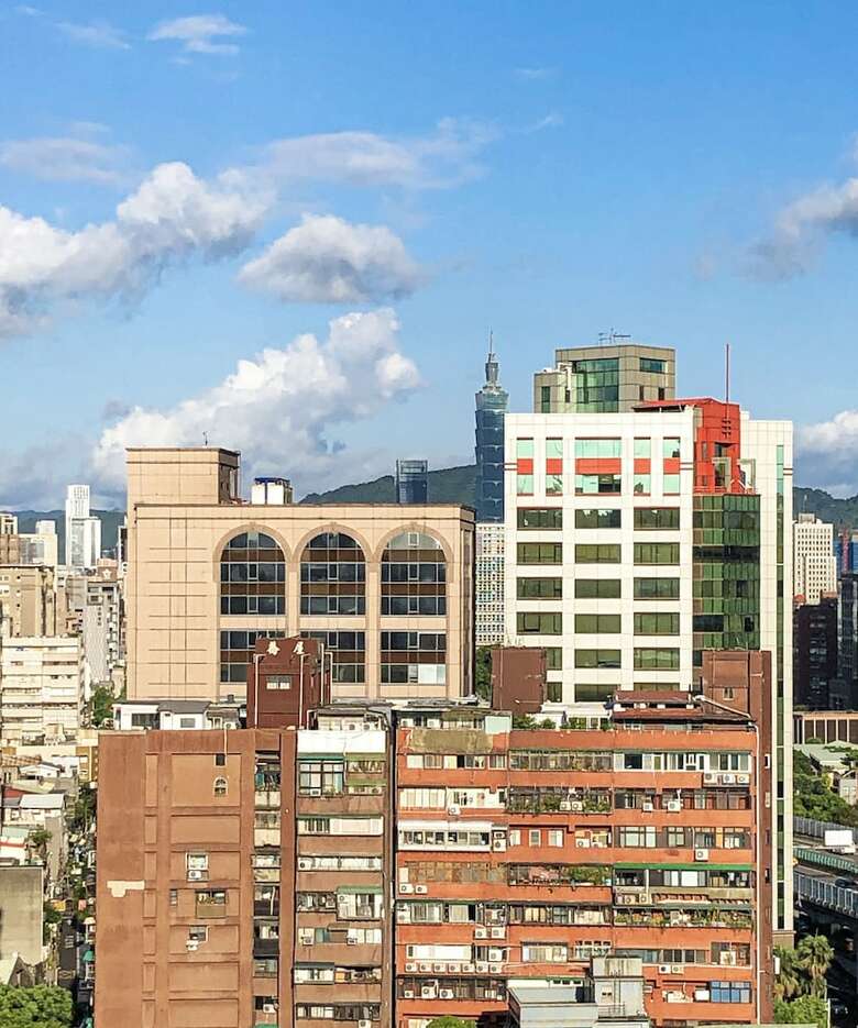 Q Square Apartment