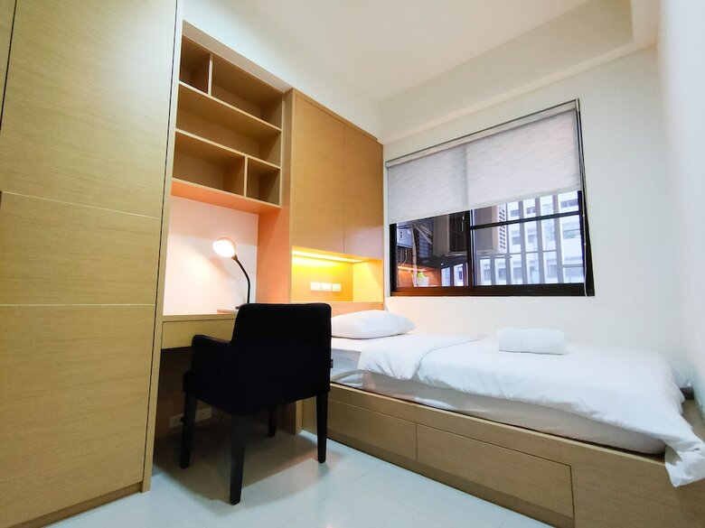 Q Square Apartment