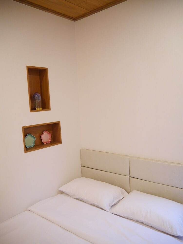 Q Square Apartment