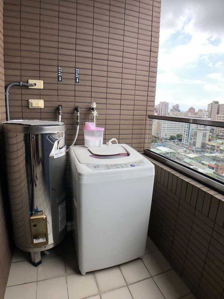 Q Square Apartment