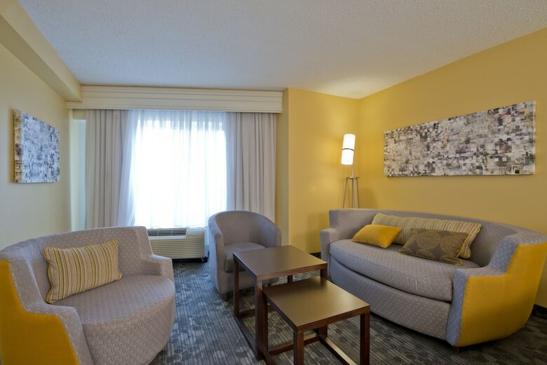 Hotel Courtyard By Marriott Jacksonville Flagler Center