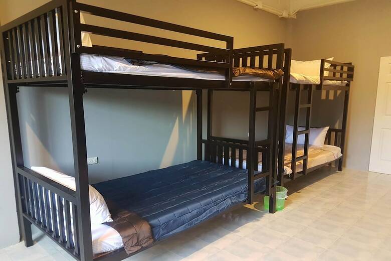 Hostal The Moment Hostel