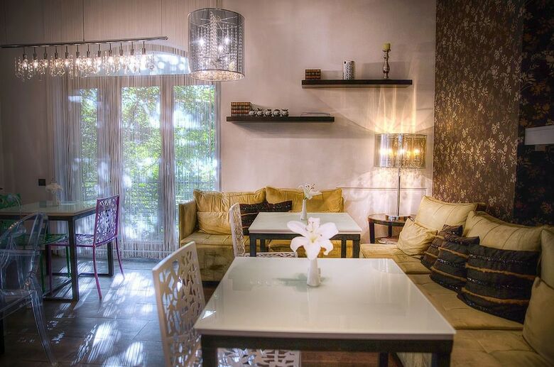 Hotel Villa Chambers'n Charm