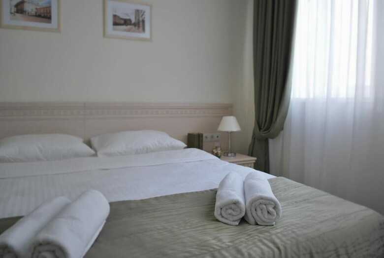 Hotel Starosadskiy