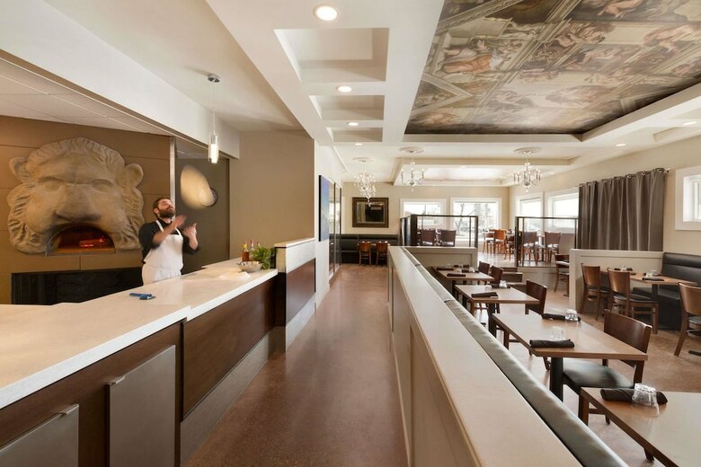 Hotel Travelodge By Wyndham Edmonton South