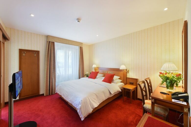 Golf Hotel Rene Capt