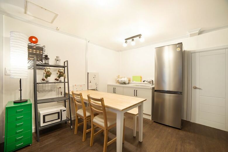 Hostal Gwang Seok Dong Guest House & Hostel