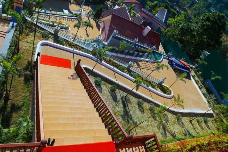 Famous Hotel Kalaw