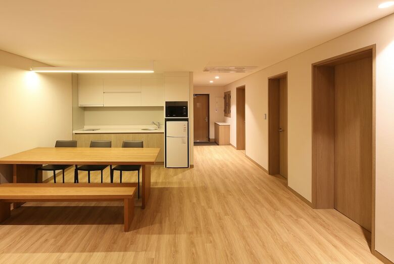 Hotel Dukgu Oncheon Resort Condo