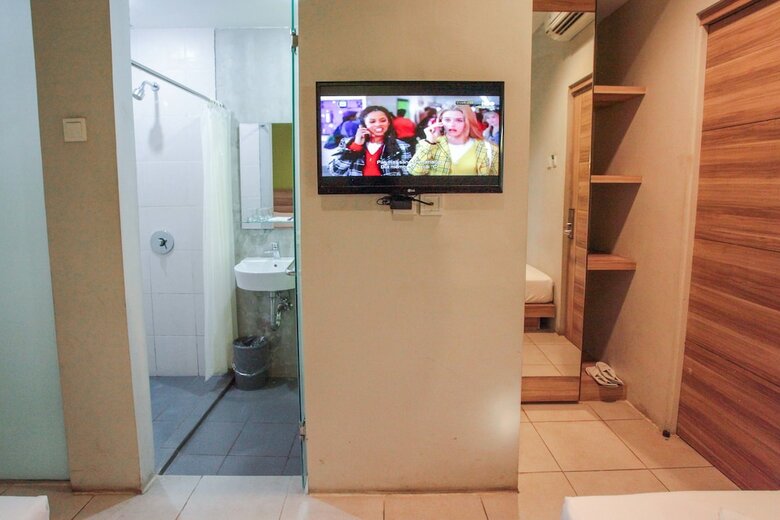 Hotel Legreen Suite Supomo