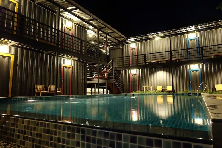 Hostal Na-tub Hostel