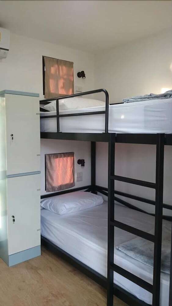 Hostal Na-tub Hostel