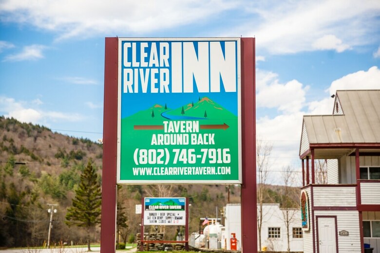 Posada Clear River Inn