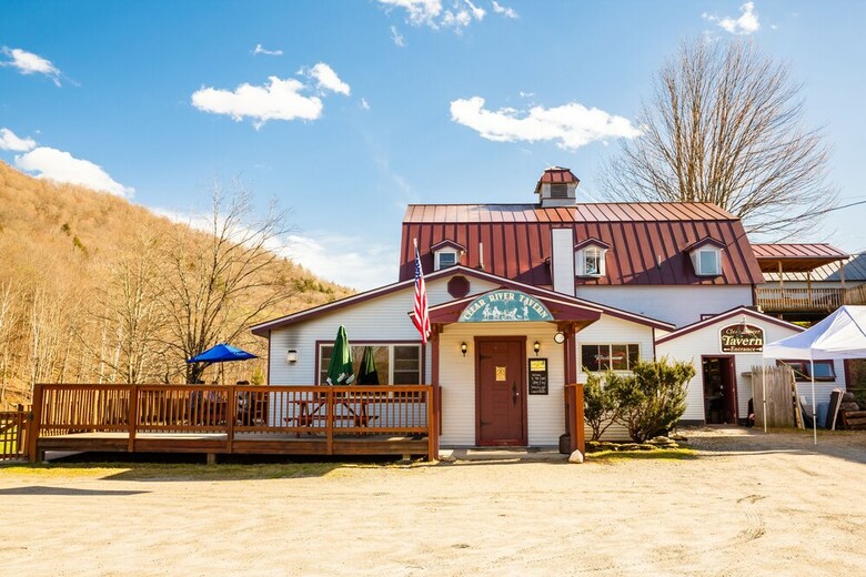 Posada Clear River Inn