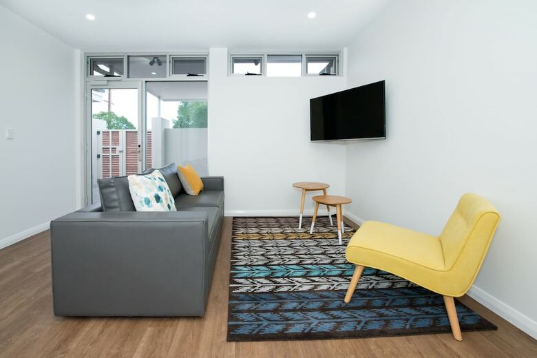 Loxton Courthouse Apartments